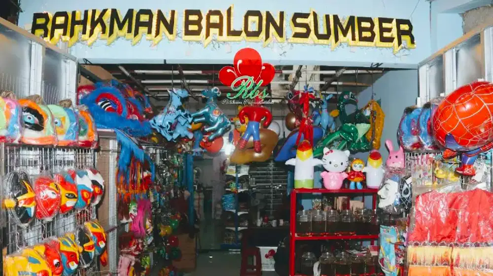 Jaga toko perlengkapan pesta / mainan