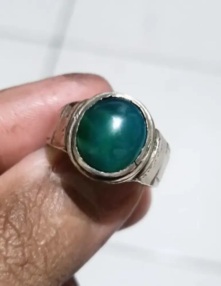 Cincin Batu Bacan Gulau Tali Putih Natural Ring Perak
