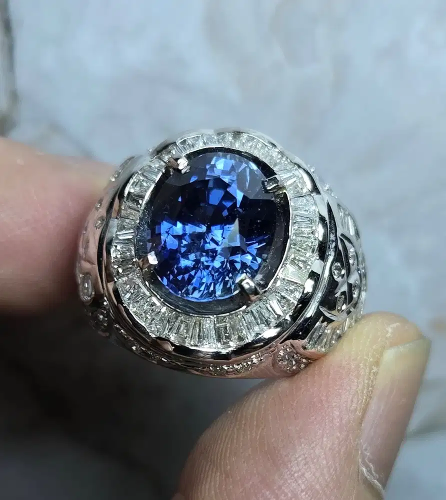 Natural Blue Saphire 6.54 ct No Heat