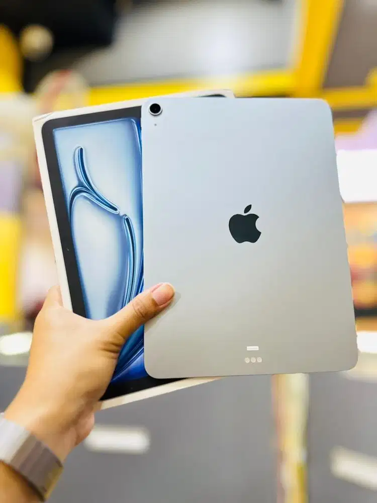 iPad Air 7 M3 11 128GB iBox 1 Bulan pakai