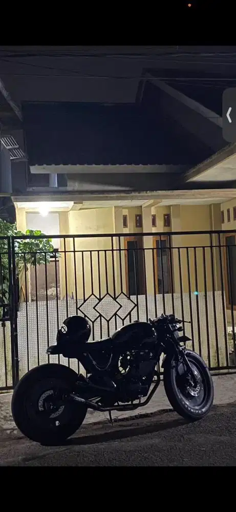 Honda megapro mono custom