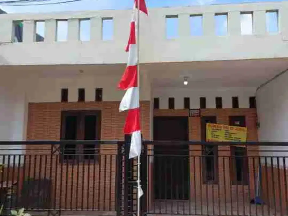 Jual cepat rumah kondisi bagus di Sudimara pinang Ciledug tangerang kota.