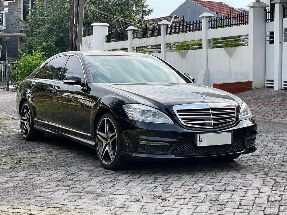 Mercedes Benz S350 2007 Matic Hitam Modif AMG