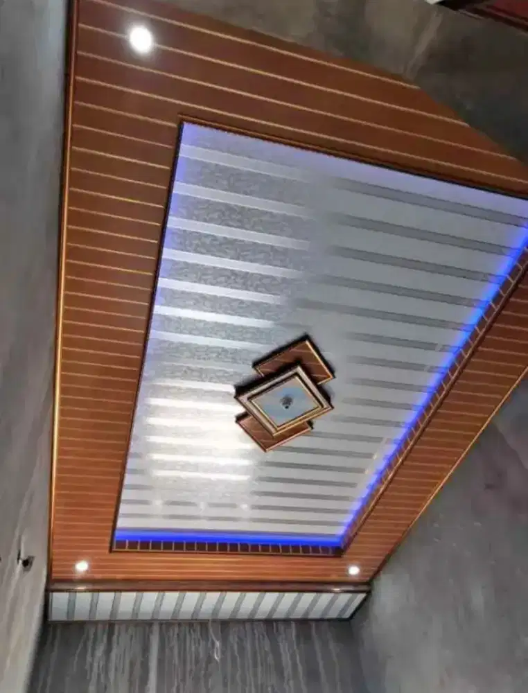 plafon pvc terpasang minimalis