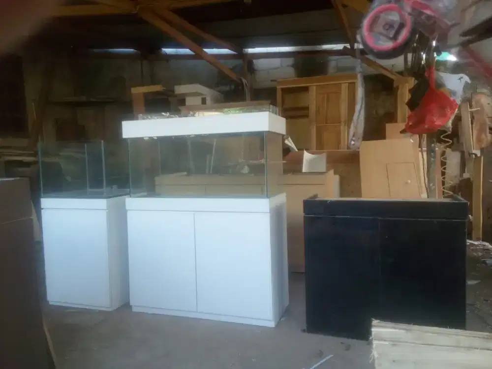 Aquarium serta kabinet bagus murah