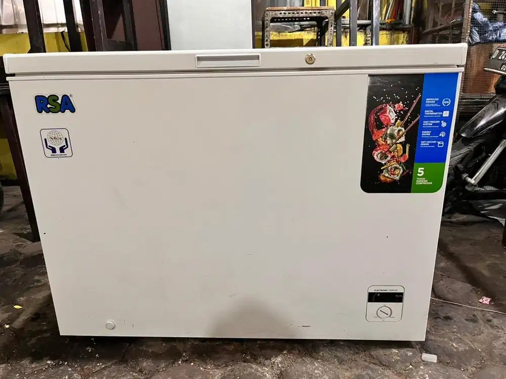 Dijual freezer merk RSA 310ml