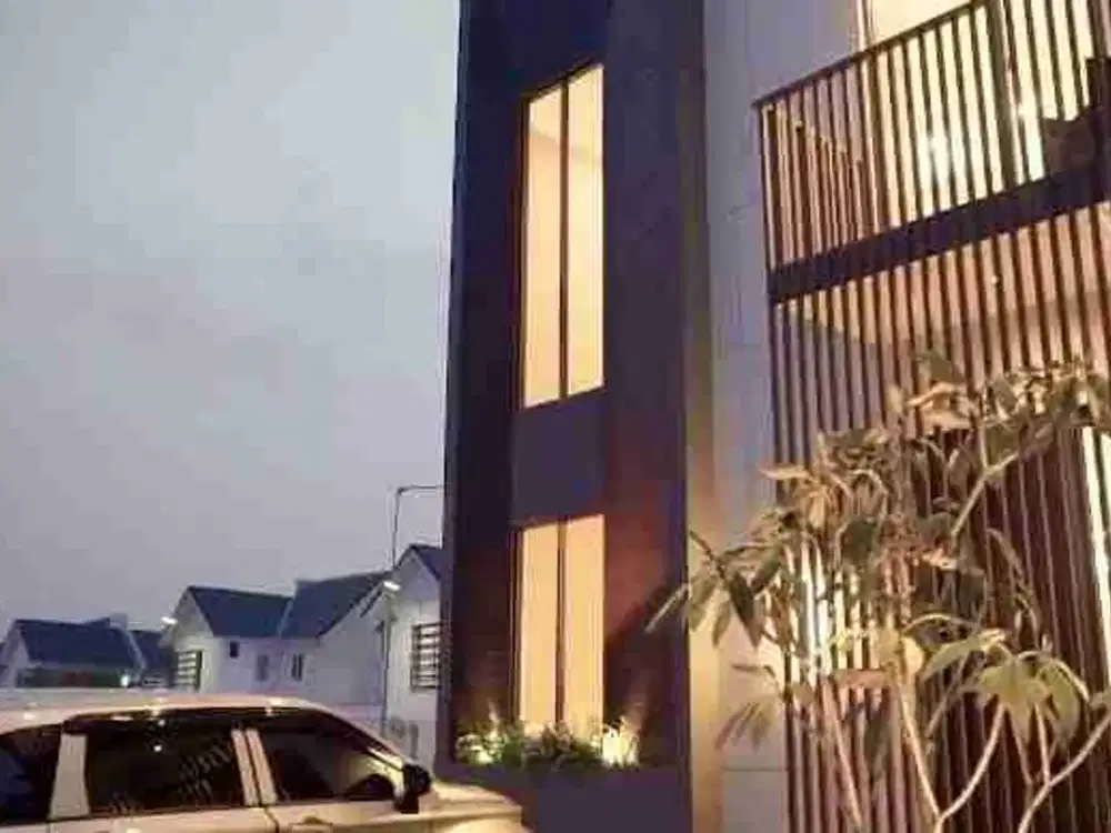 Rumah mewah tengah kota dekat pintu toll free biaya2