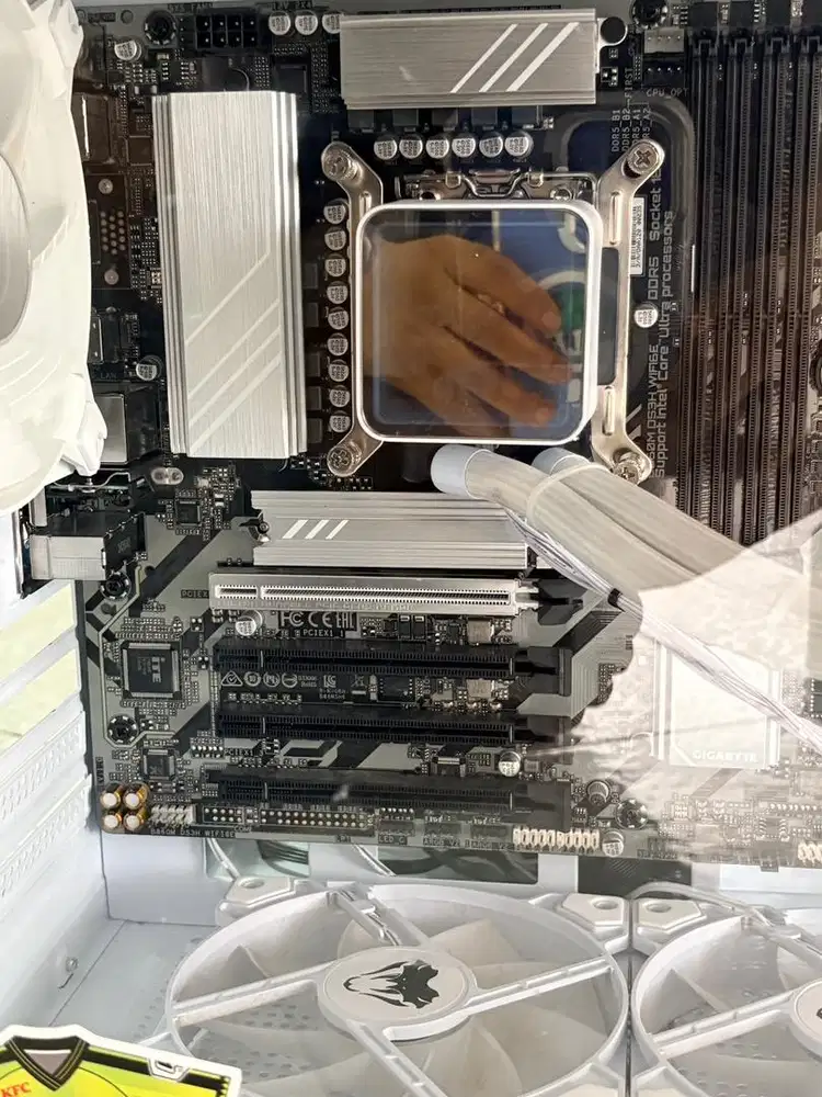 Motherboard gigabyte LGA 1851