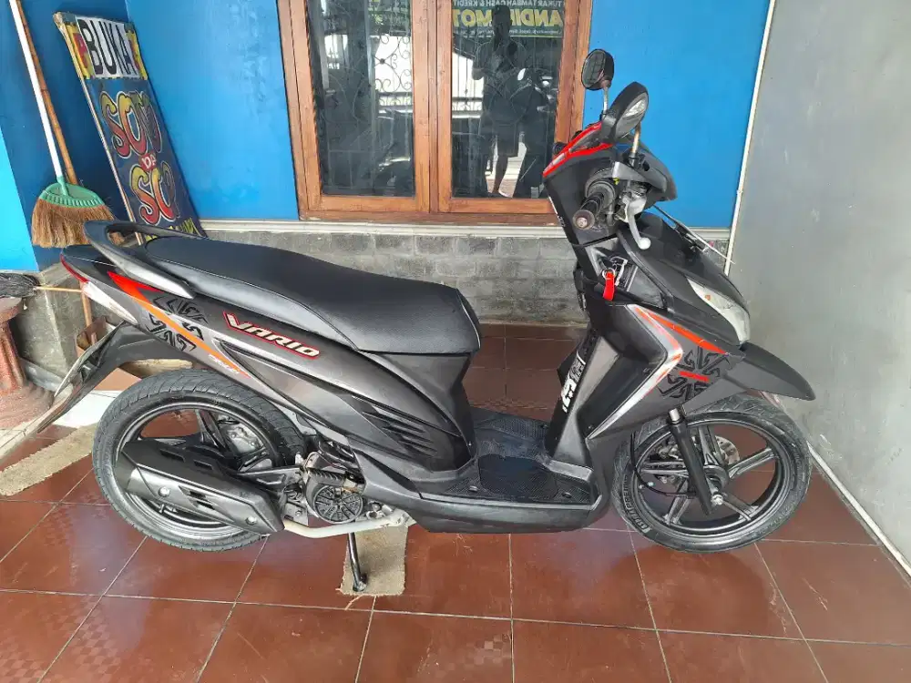Vario 2018 apikan bisa cash/kredit syariah angsuran TERMURAH