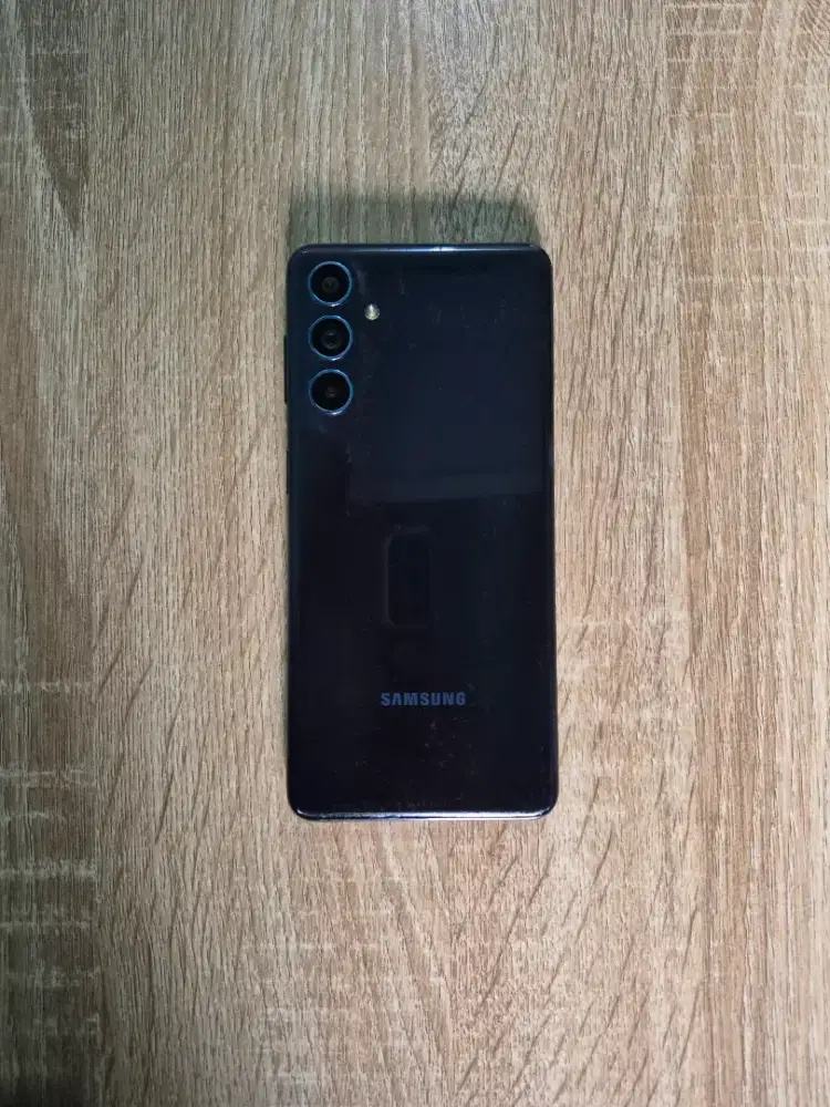 Samsung Galaxy M54 5G