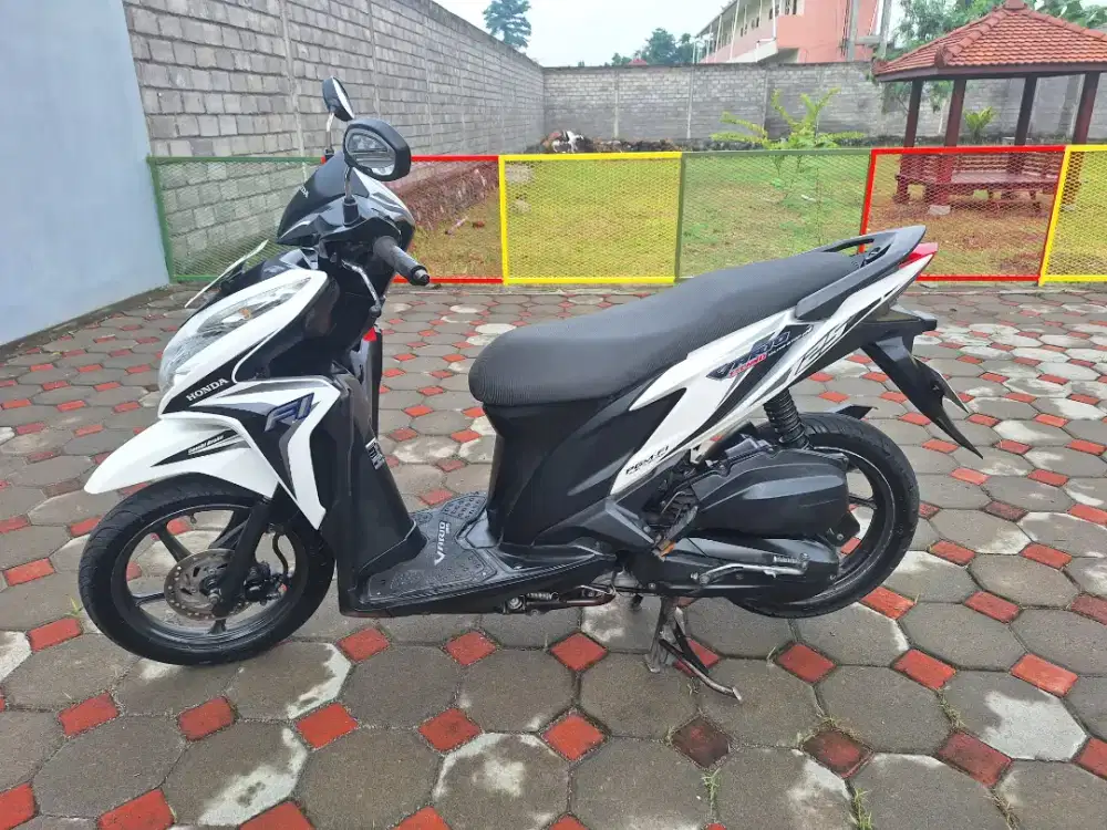 Vario 125 2014 pajak baru bisa cash/kredit syariah angsuran TERMURAH