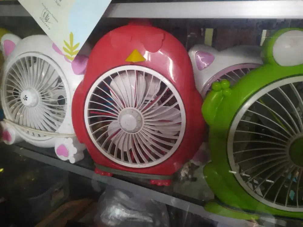 Kipas murah kecil dan imut