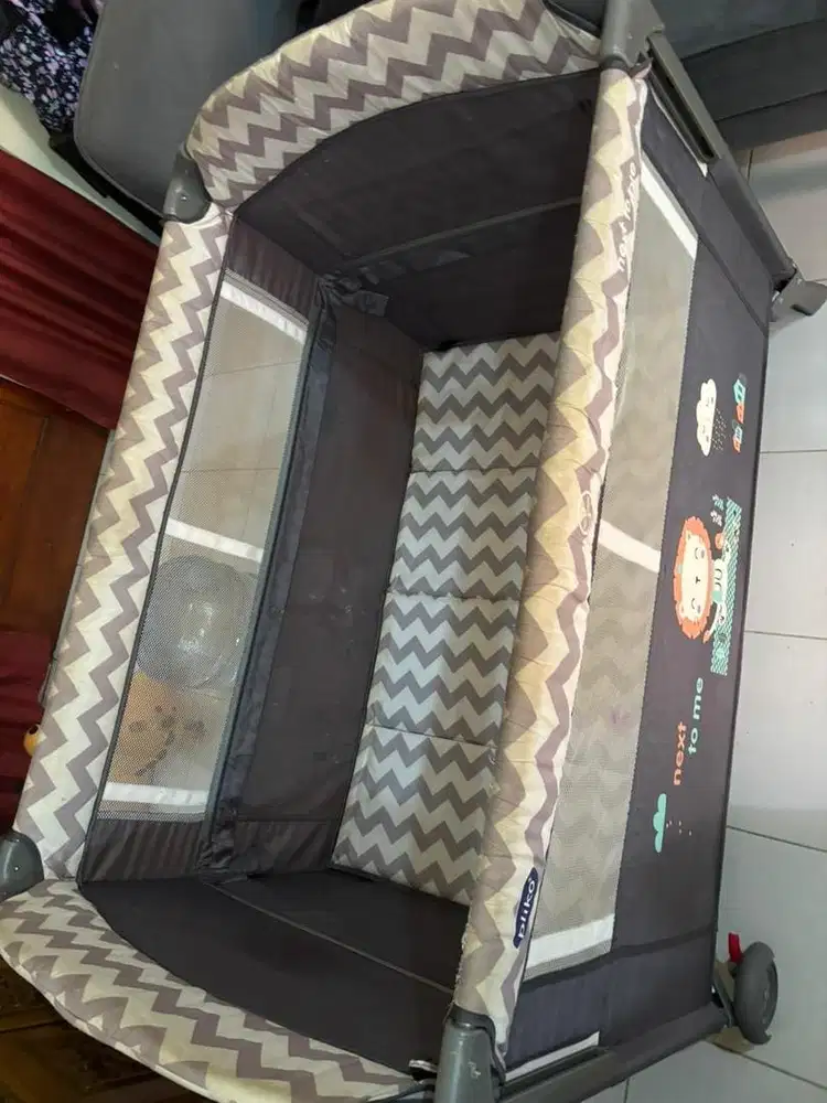 Ranjang bayi Pliko next to me