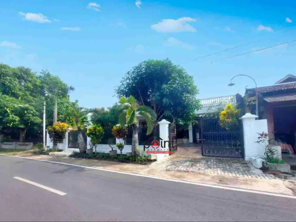 rumah luas nyaman full furnished di Sukoharjo kota