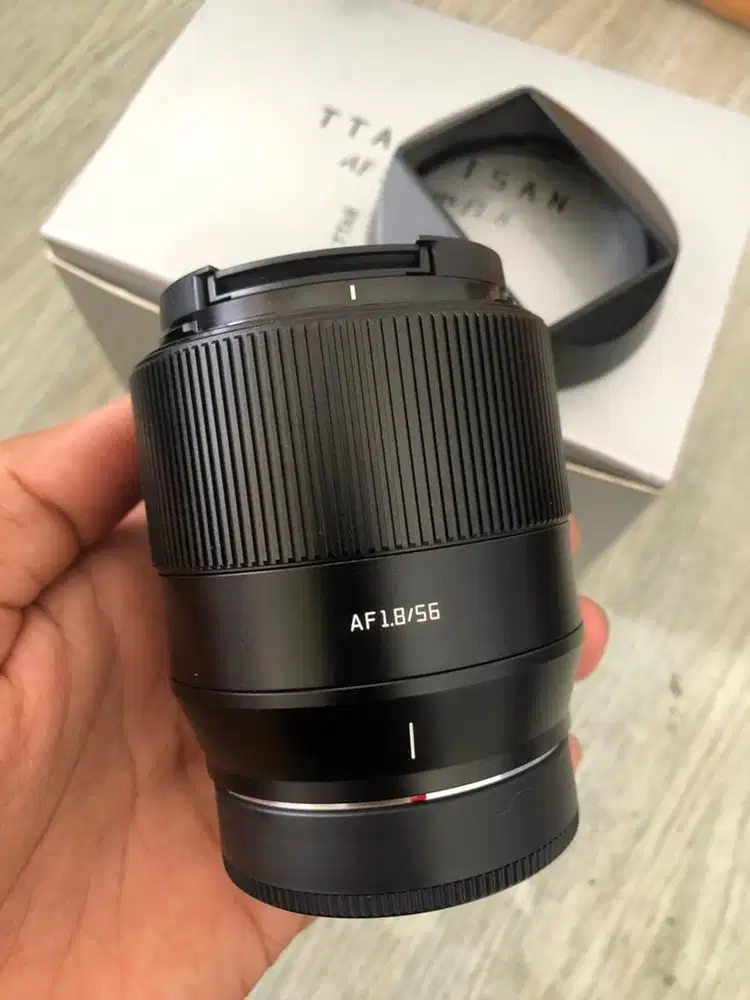 Lensa TTartisan 56 mm f1.8 for fujifilm