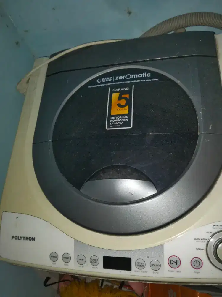 Mesin Cuci Polytron Bekas