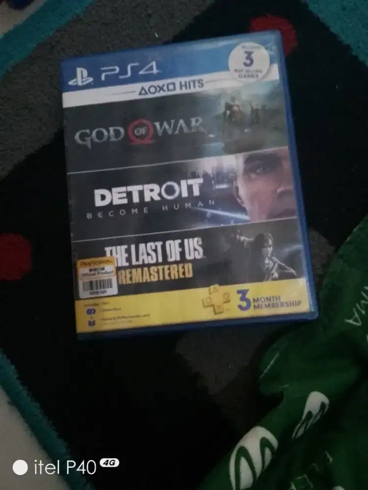 Kaset PS4 God of war dan Kaset PS4 Detroit Become Human