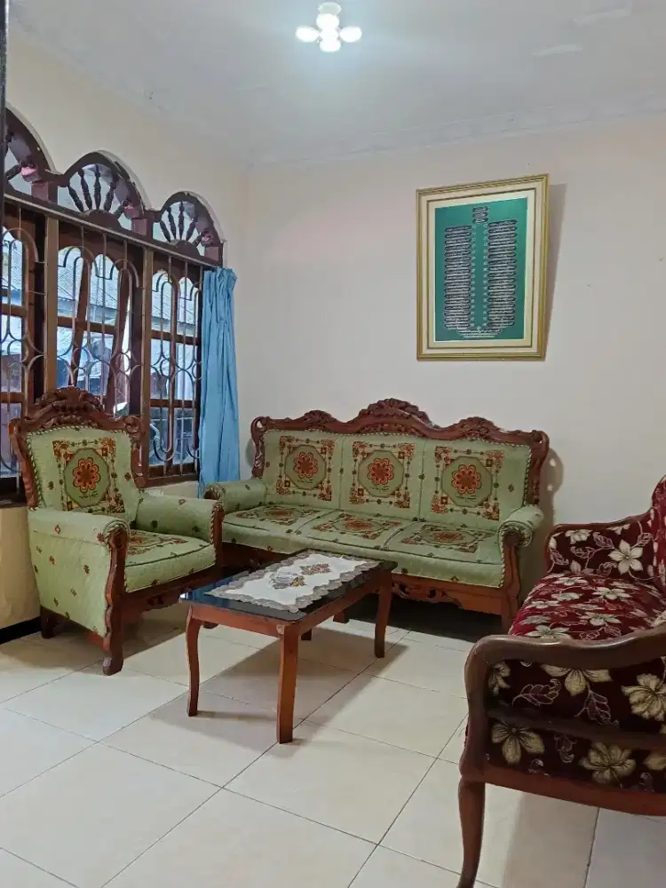 Di jual Rumah 3 KT dan kost 16 kamar