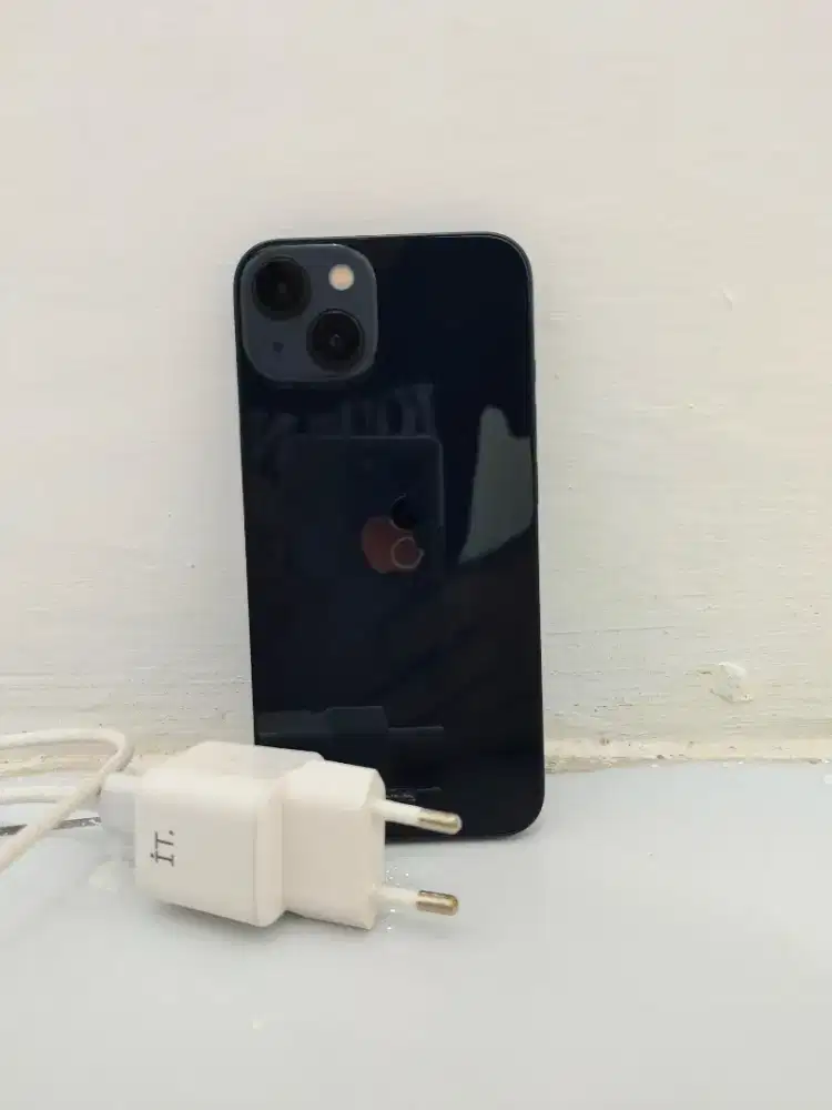 Iphone 13 black second, jual cepat