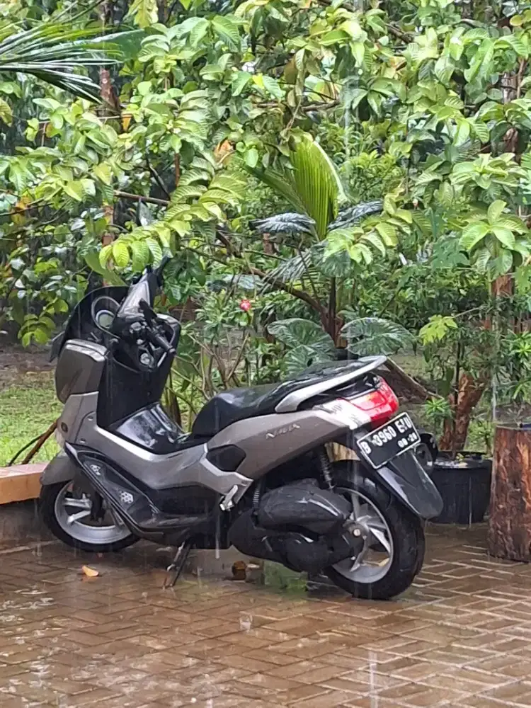 Dijual nmax tahun 2016