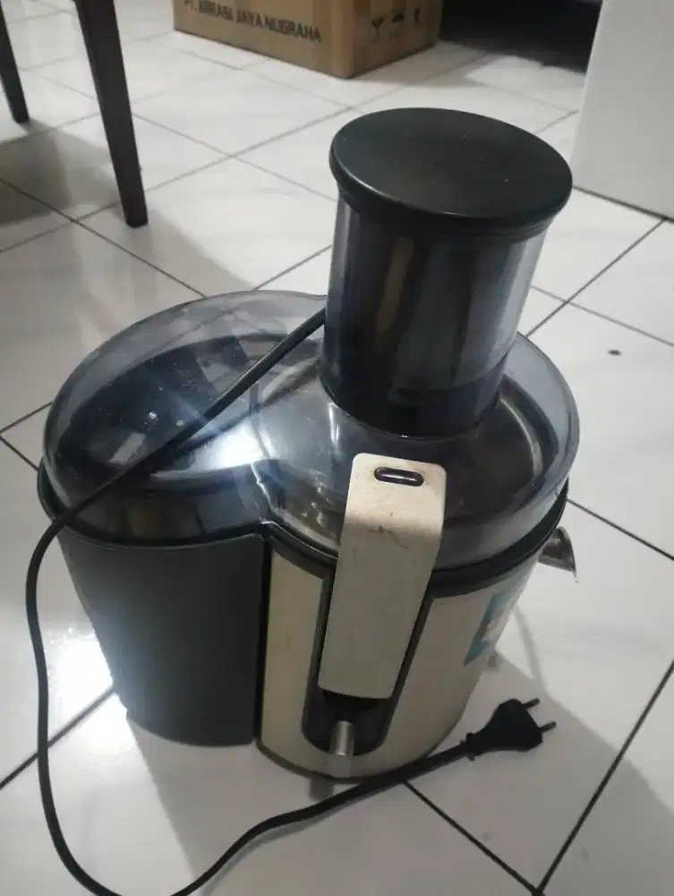 Alat parud / juicer extraktor Philips