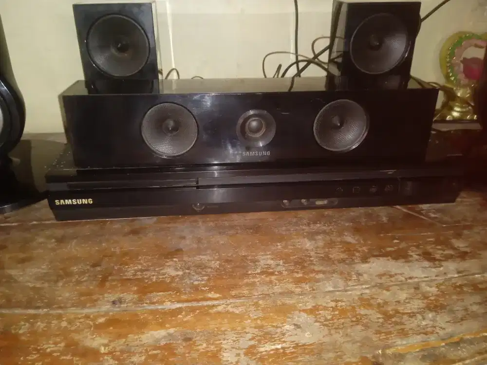 Jual home teatre satu set normal .minus remot tidak ada