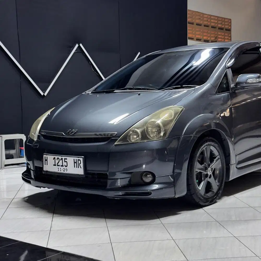 Jual cepat bu toyota wish 2.0 2005