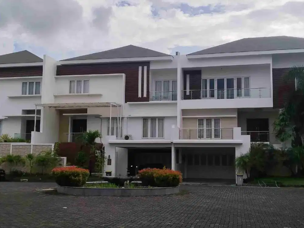 Dijual Rumah Premium Lokasi Strategis Jl. Pengayoman Panakkukang. Security 24H