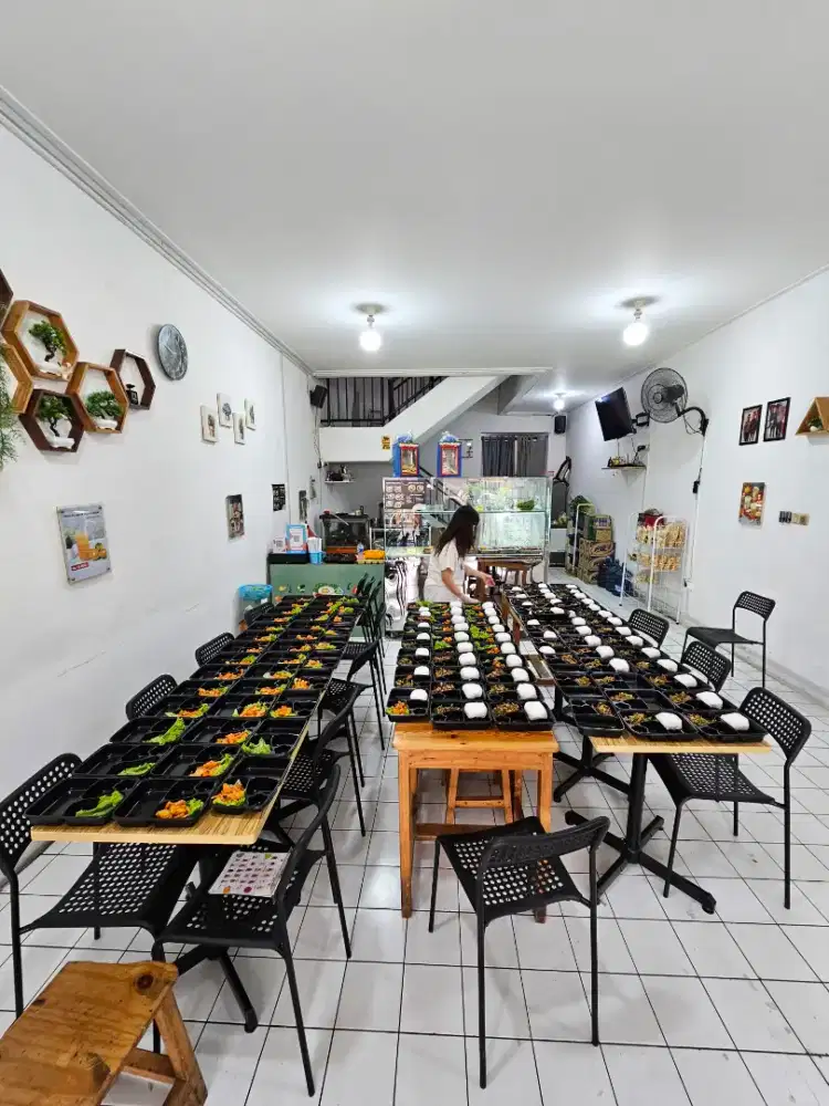 Loker wanita rumah makan prasmanan warteg gading serpong