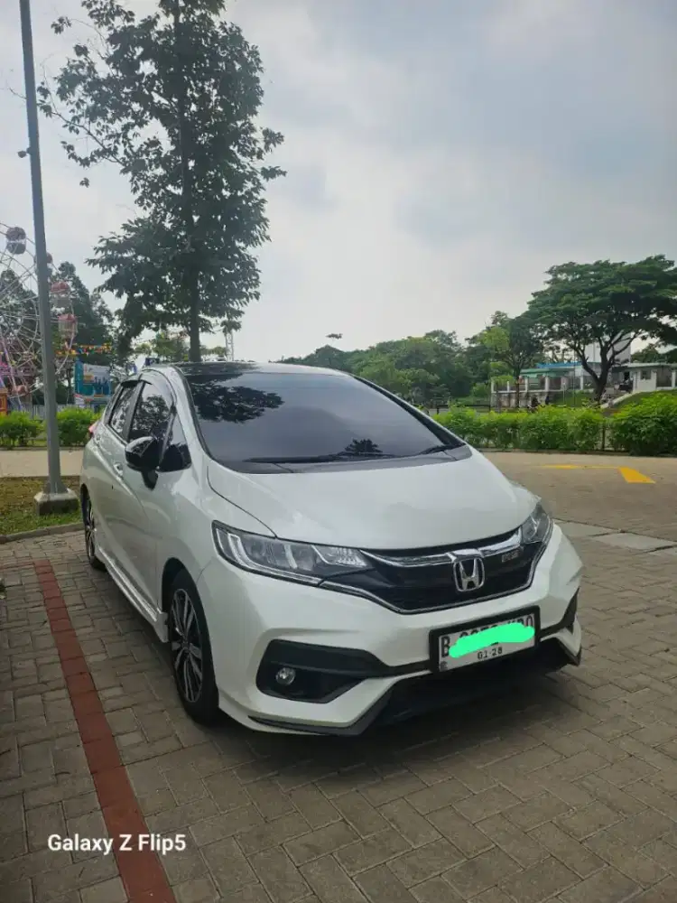 Honda Jazz RS Putih 2017-2018