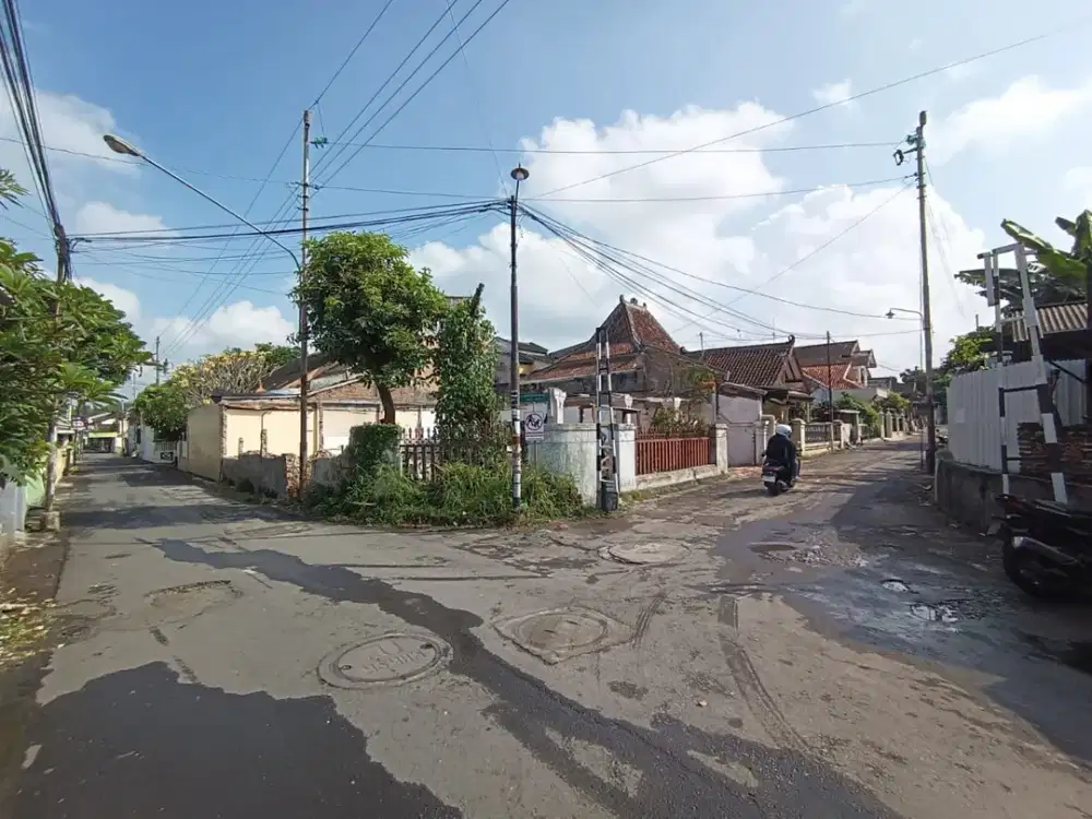 Tanah Kavling SHM Dekat Kampus UII Cocok Untuk Hunian Atau Investasi.