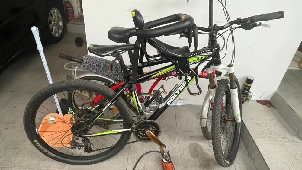 Dijual Sepeda Polygon Premier 3 dan Sepeda Lipat Airwalk Ace