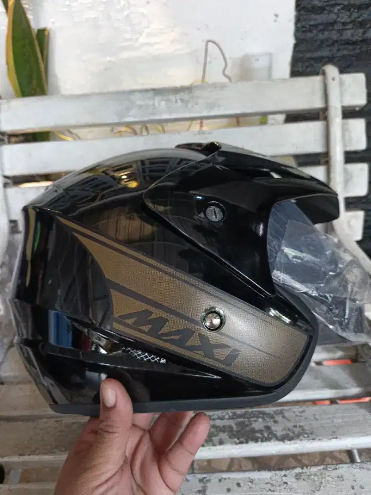 Helm original yamaha maxi
