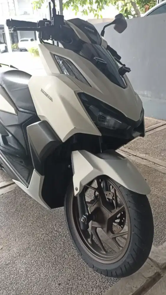 Vario 160 CBS, Putih Doff