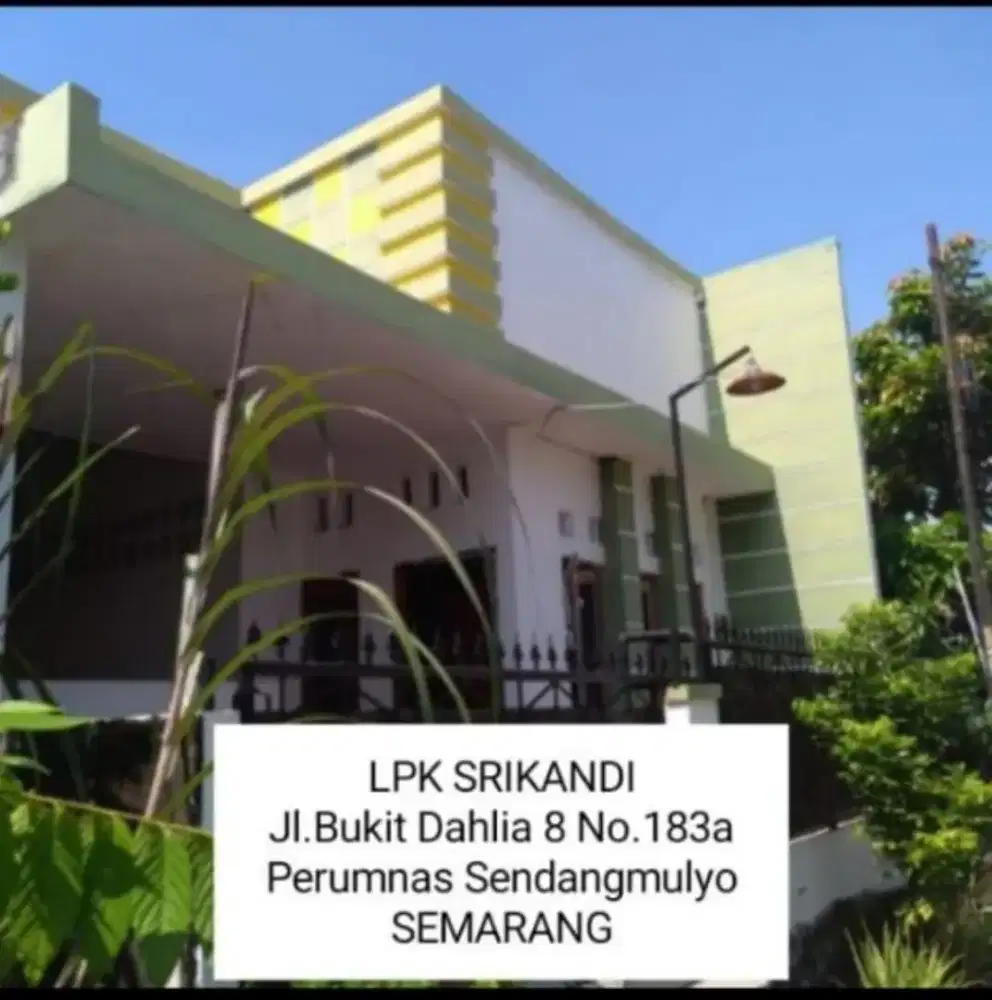 PENYALUR ART+BB.SITTER