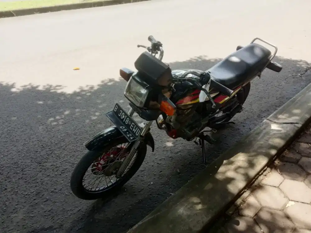Di jual Honda GL Pro 1997