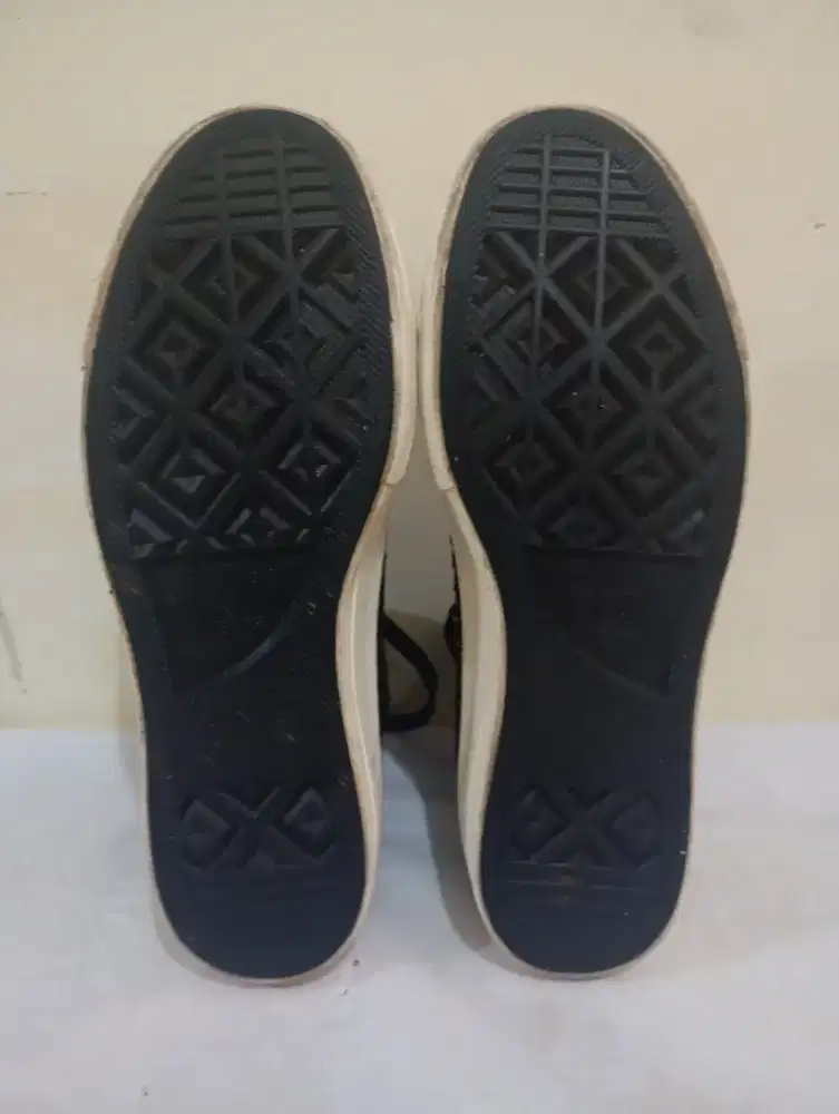 Converse ALLSTAR seperti Baru