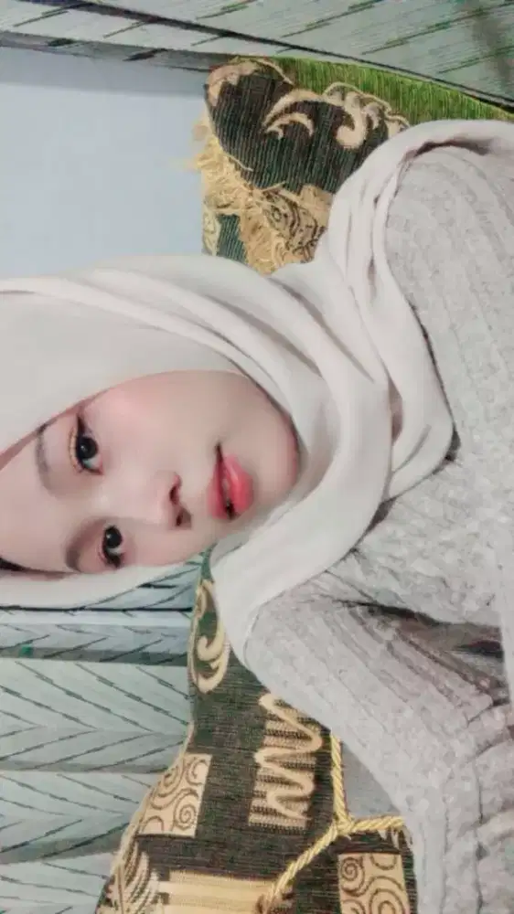 Sedang mencari lowongan pekerjaan