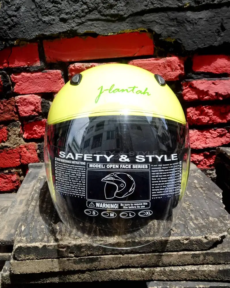 HELM DOUBLE KACA PRIA DAN WANITA BERSNI
