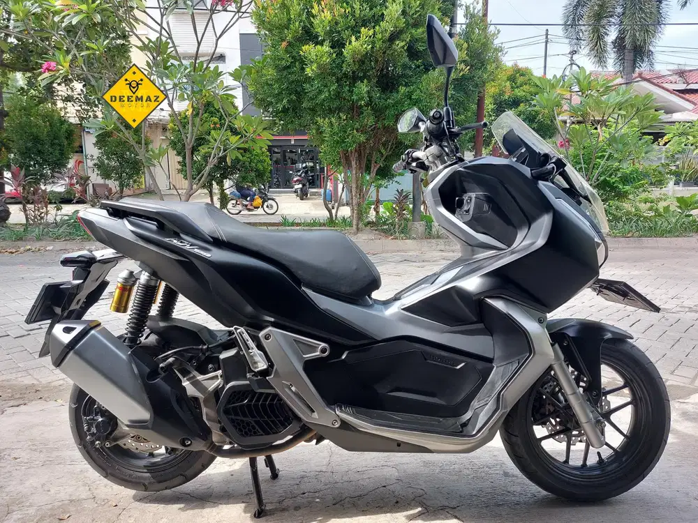 (DP 500 Rb)‼️ ADV 150 CBS Hitam 2019 Cash, Kredit & Tukar Tambah
