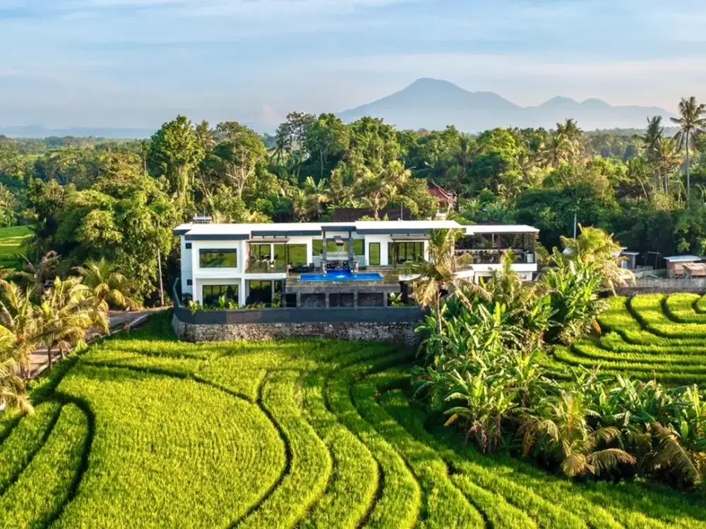 Luxury 3BR Family Villa with Rice Field & Ocean View Tabanan, Bali