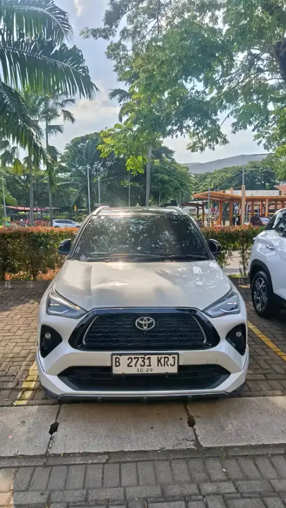 Yaris Cross 1.5 Tss Hybrid two tone NIK 24