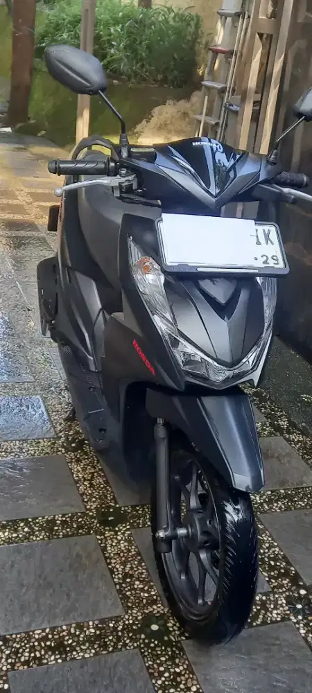 Honda Beat 2024 CBS ISS Hitam Doff