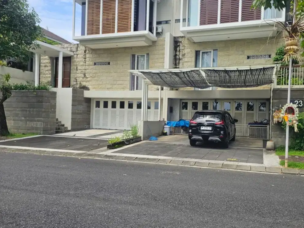 FREEHOLD – RUMAH MINIMALIS MEWAH 2 LANTAI DI CITRALAND CARGO ( JK / LM )