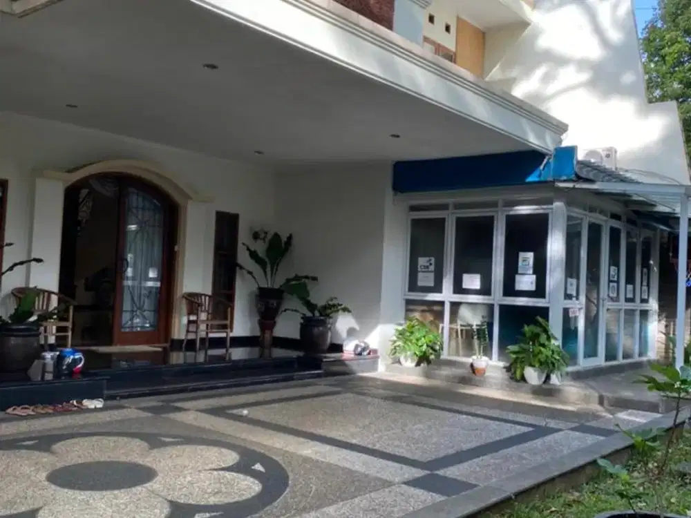 Dijual Rumah Lux di Pasteur Bandung, Sangat Mewah Siap Huni