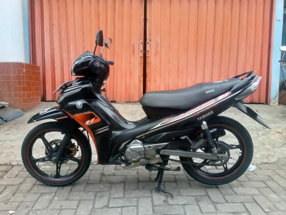 Yamaha Jupiter Z1 full orisinil
