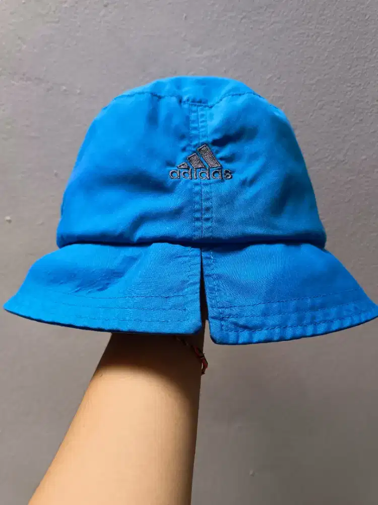 Topi Bucket Adidas Casual
