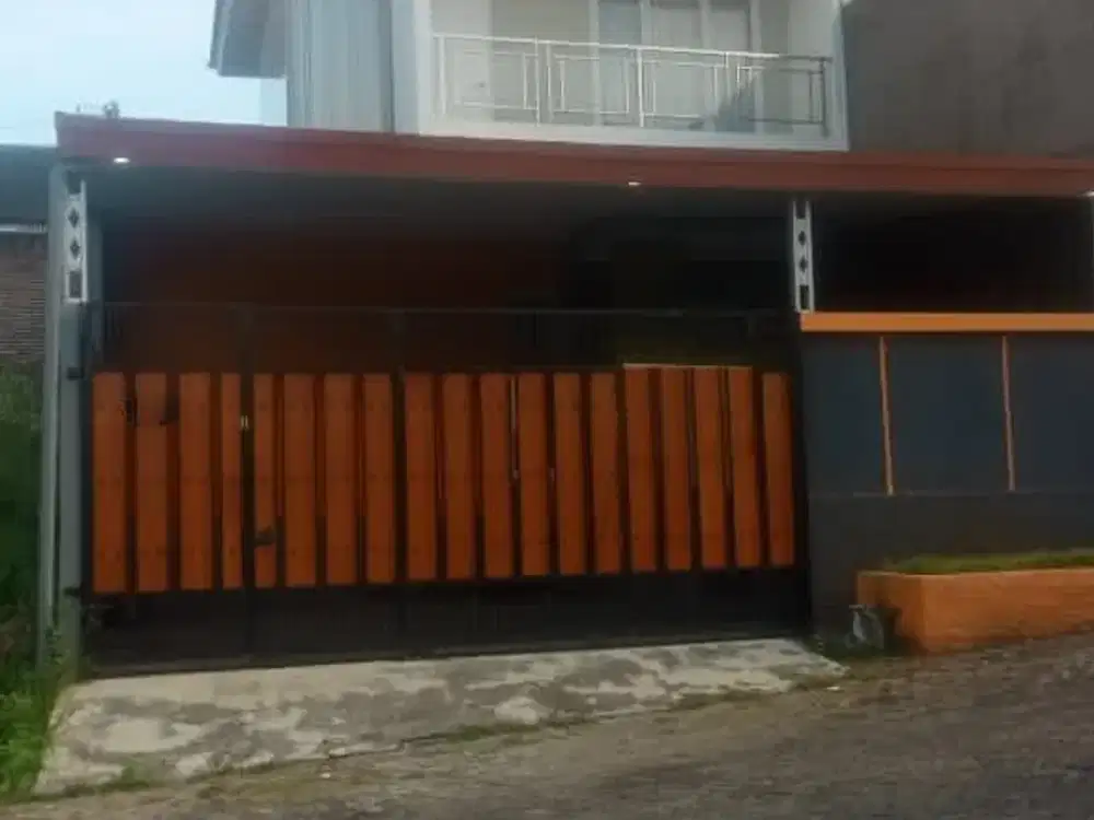 Dijual Rumah Suasana Asri Jl. Griya Lestari Gondoriyo Ngaliyan Semarang