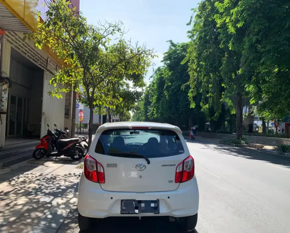 Toyota Agya G Matic 2017 Putih Tgn 1 KM 18rb Asli