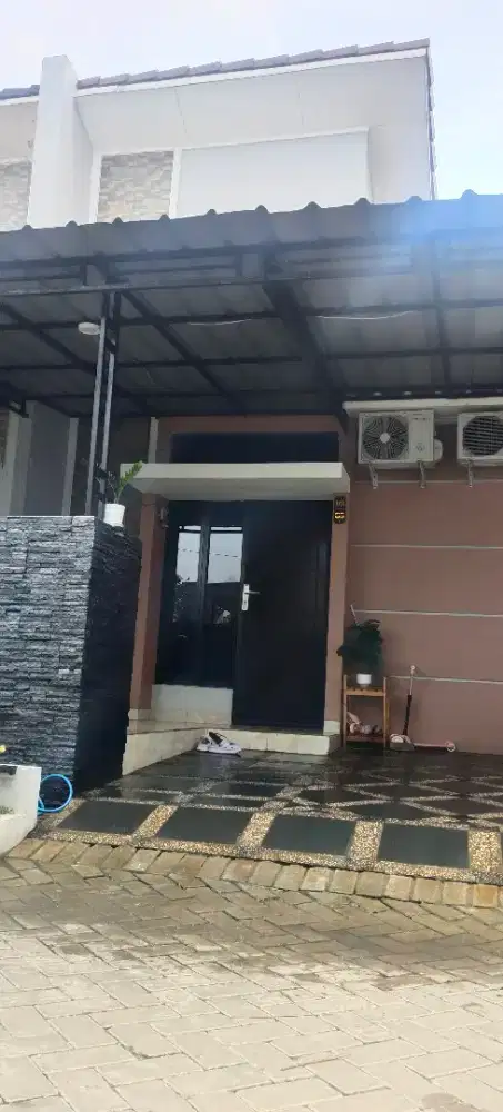 Di jual rumah cepat lokasi cluster Victoria type freesia